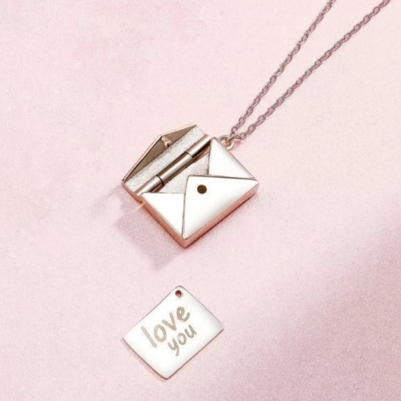 I Love You Letter Envelope Women's Necklace. Stainless Steel. New - Picture 4 of 9